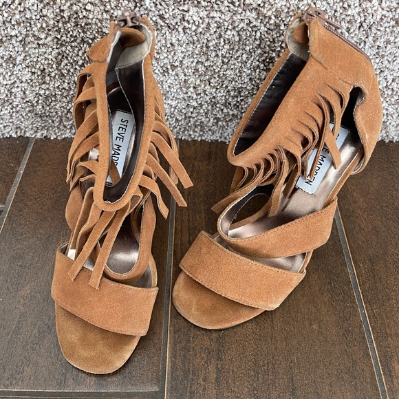 STEVE MADDEN Suede Fringe Sandals - Size 6 - Picture 6 of 9